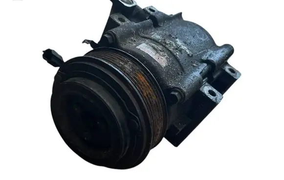 KIA Sorento Air conditioning (A/C) compressor (pump) 977013e350