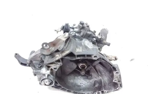 Fiat Punto (176) Manual 5 speed gearbox 7780656