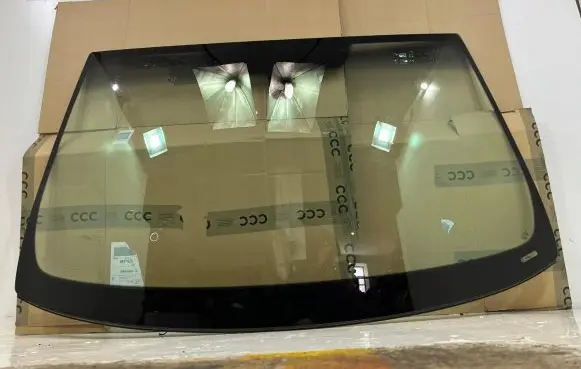 Porsche Cayenne (92A) Front windscreen/windshield window 7P5