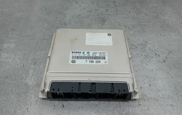 BMW X5 E53 Engine control unit/module ECU 7790220