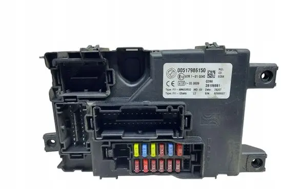 Fiat Grande Punto Fuse module 00517986150