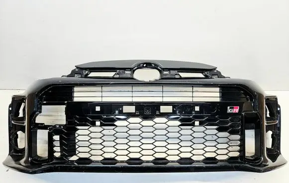 Toyota Yaris XP210 Front bumper 52119-52C70