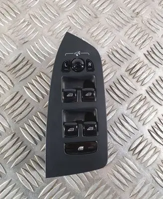 Volvo XC90 Electric window control switch 31376456 15W155