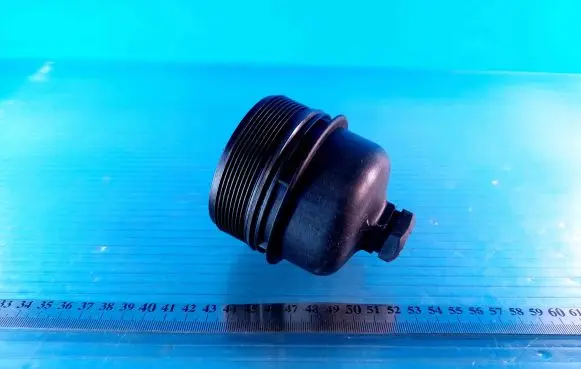 Ford Fiesta Oil filter cover 9878307