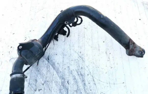 Toyota Avensis Verso Intercooler hose/pipe
