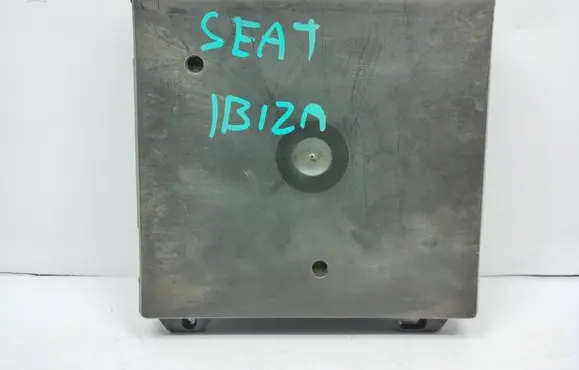 Seat Ibiza III (6L) Comfort/convenience module 6Q1937049C 5WK48212C