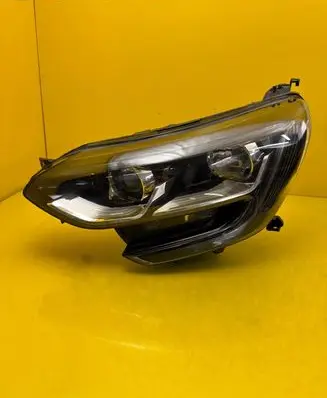 Renault Megane IV Headlight/headlamp 260602792R