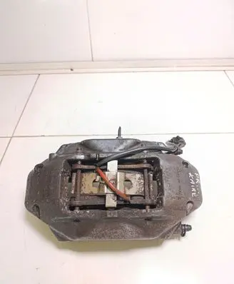 Volkswagen Touareg I Front brake caliper 209236052A