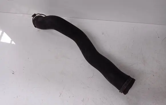 Ford Mondeo MK IV Intercooler hose/pipe