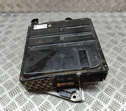 Volkswagen Golf VIII Hybrid / electric car battery 77025200121 5WA915107