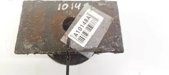Iveco Daily 30.8 - 9 Engine mounting bracket 