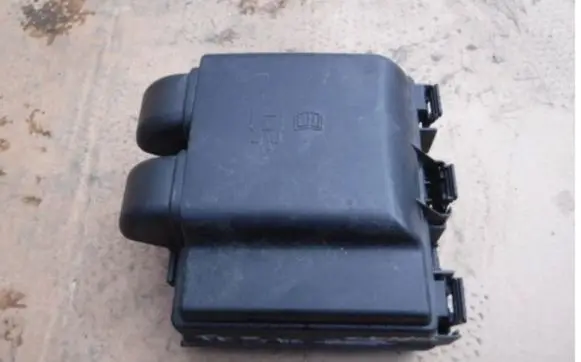 Ford Fiesta Relay mounting block H1BT14D068DE
