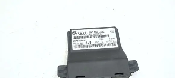 Volkswagen PASSAT B7 Gateway control module 7N0907530L