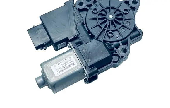 KIA Ceed Front door window regulator motor 82450A2010