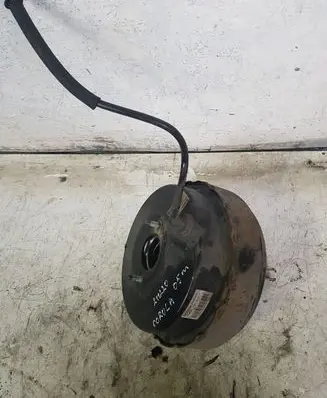 Toyota Corolla Verso AR10 Brake booster 0204024454