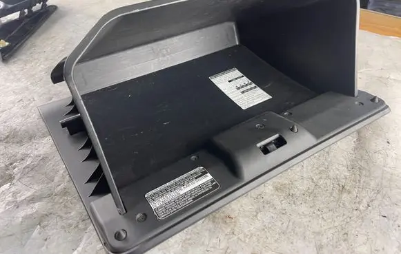 Toyota Corolla Verso AR10 Glove box 555510f010