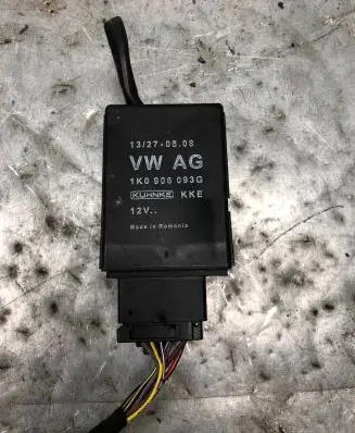 Skoda Fabia Mk2 (5J) Fuel injection pump control unit/module 1K0906093G