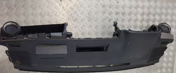 Toyota RAV 4 (XA40) Dashboard 
