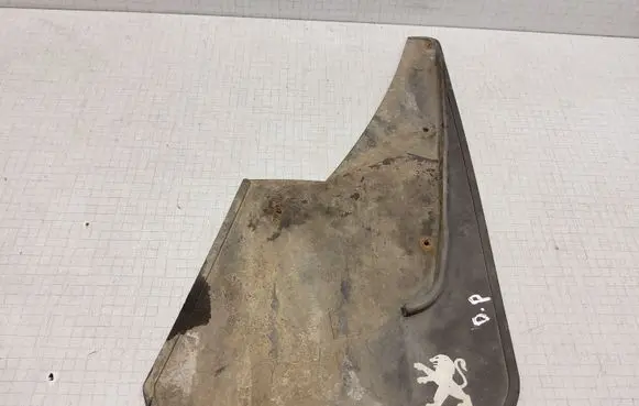 Peugeot 307 Front mudguard 