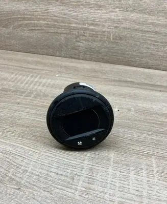 Renault Espace - Grand espace IV Interior fan control switch 8200367335