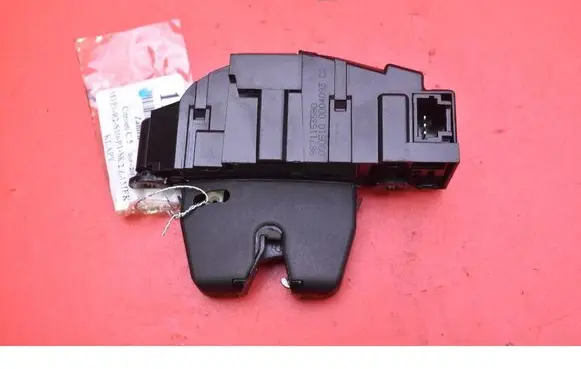Citroen C5 Tailgate/trunk/boot lock/catch/latch 9671153580