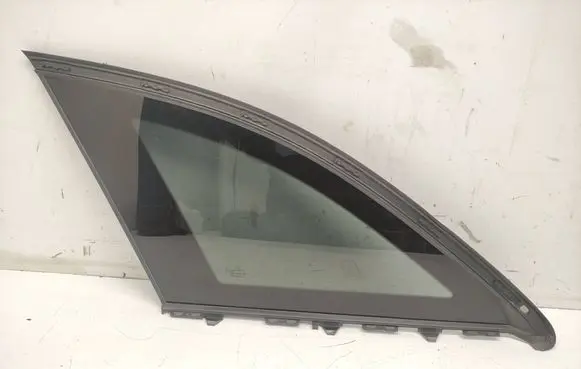 Mercedes-Benz C W205 Rear side window A2056707100 A2056706900 0000088180