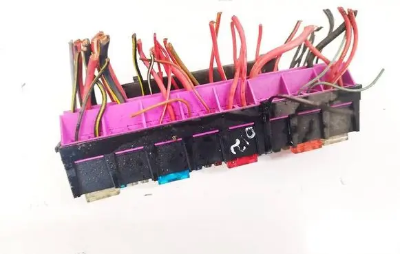 Ford Galaxy Fuse box set 1486818473