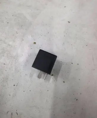Ford Mondeo Mk III Other relay 93AG13350AB
