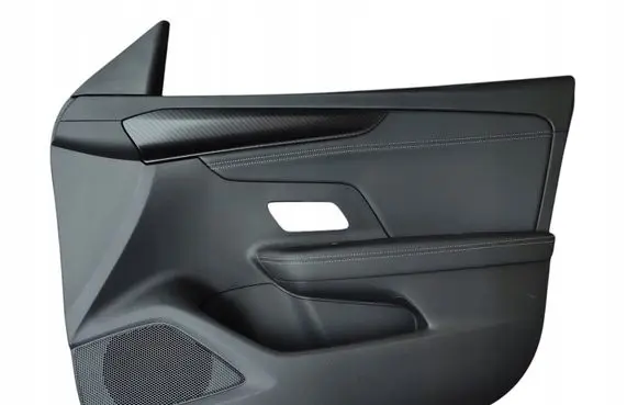 Opel Mokka B Front door card panel trim