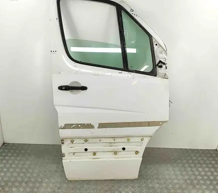 Volkswagen Crafter Front door 2E0831052