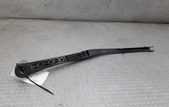 BMW 5 E39 Windshield/front glass wiper blade 