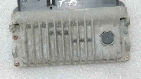 Toyota Yaris Engine control unit/module 896610DF50