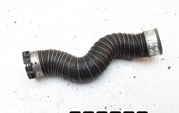 BMW 3 E90 E91 Air intake hose/pipe # 2000diesel 5674052
