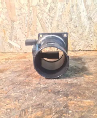 Audi A4 S4 B5 8D Mass air flow meter 078103471 078133471