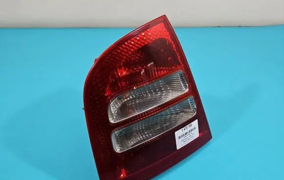 Skoda Octavia Mk1 (1U) Rear/tail lights IMPRK1473705