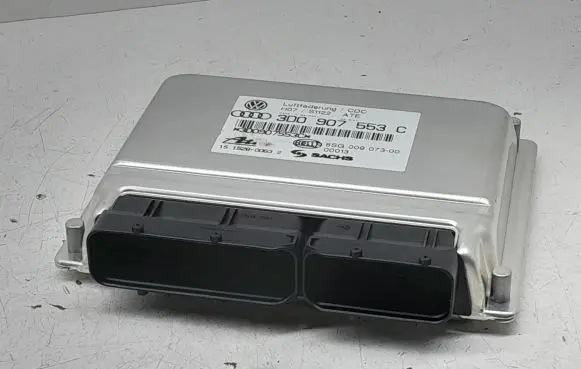 Volkswagen Phaeton Air suspension control unit module (rear) 3D0907553C