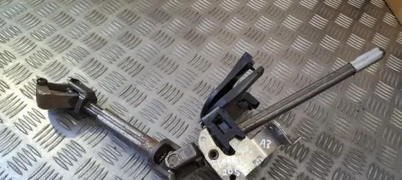 Audi A3 S3 8P Steering column universal joint 548649