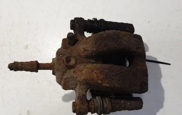 BMW 1 E81 E87 Rear brake caliper