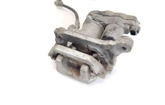 Mitsubishi Outlander Rear brake caliper