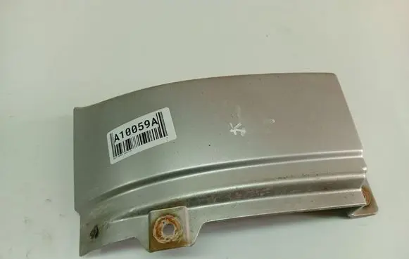 Opel Zafira A Rear/tail light trim molding 90580803