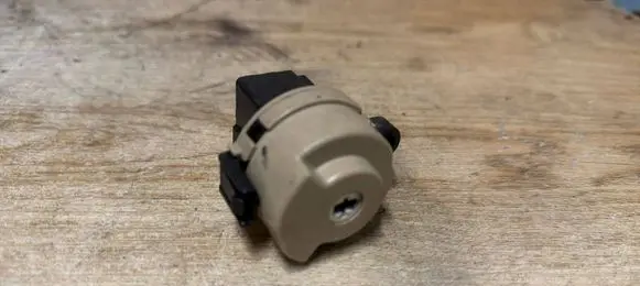 Mazda 6 Ignition lock contact 