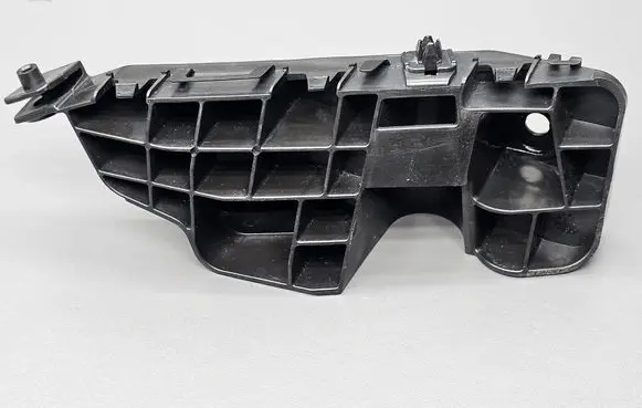 Suzuki Swift II Front bumper mounting bracket 7173168L0