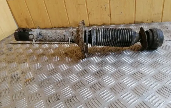 Audi A3 S3 8L Front shock absorber/damper 1J0413031N