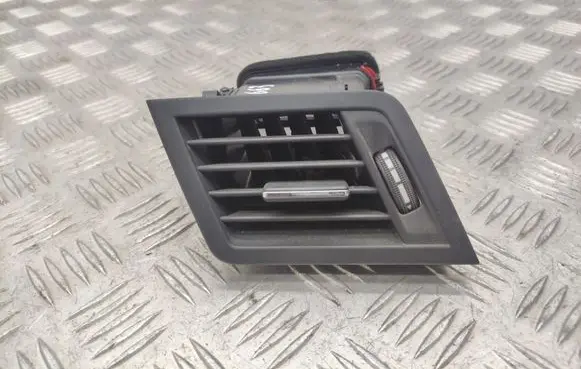 Mercedes-Benz E C207 W207 Dashboard side air vent grill/cover trim A2078300154