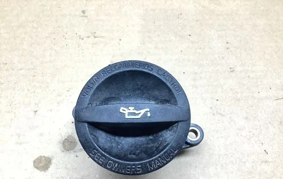 Volvo V70 Oil filler cap 8692796
