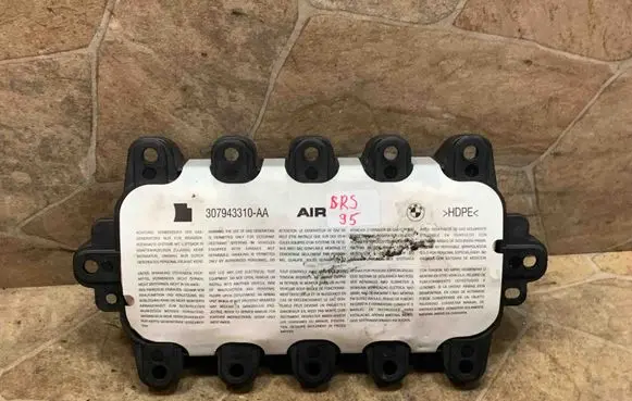 Passenger airbag