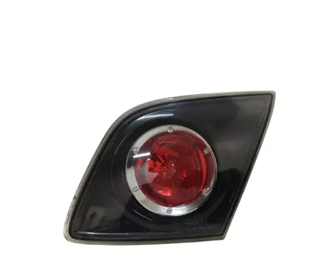 Mazda 3 I Tailgate rear/tail lights P2913R