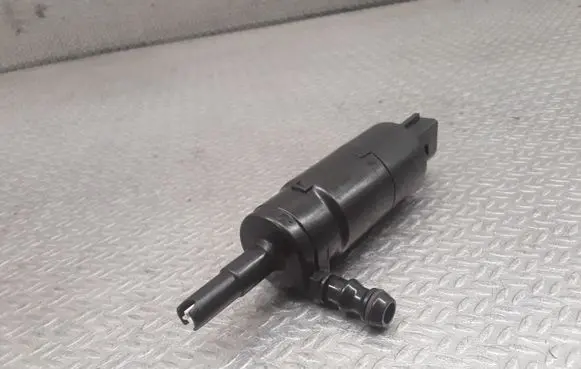 Headlight washer pump