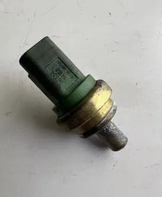 Coolant temperature sensor