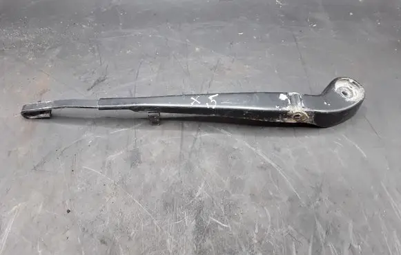BMW X5 E53 Rear wiper blade arm 706807602